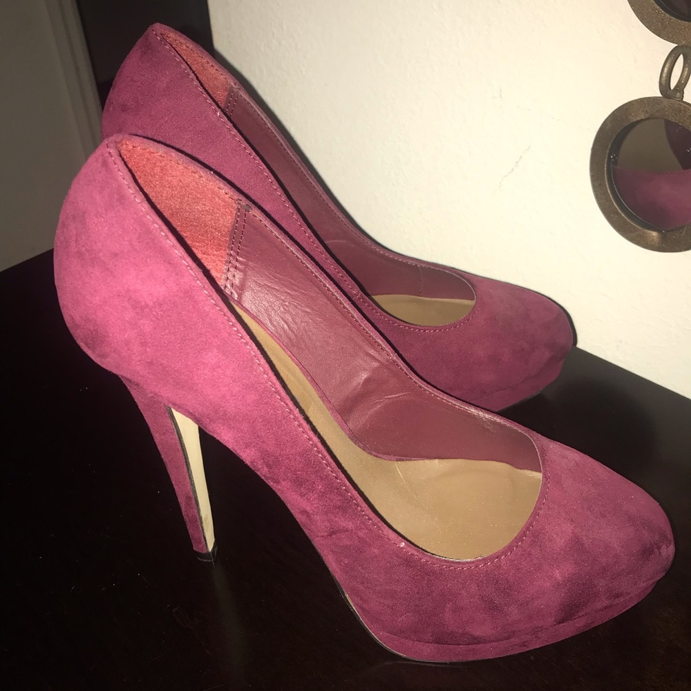 Maroon platform heels